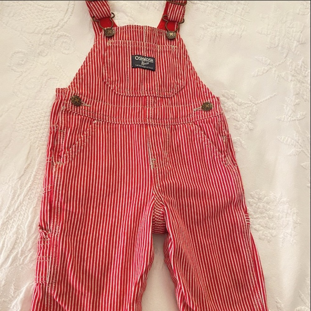 Osh kosh bgosh red stripe overalls, lined. Size 12m